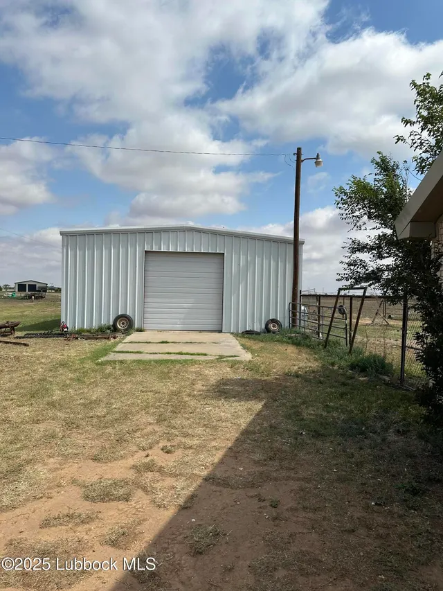Photo 3 — 5331 E County Rd 6400, Lubbock, TX 79403