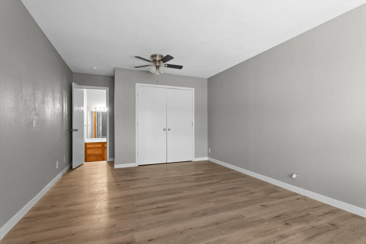 Photo 8 — 410 11th Street, Levelland, TX 79336