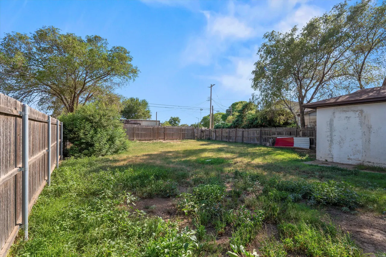 Photo 14 — 410 11th Street, Levelland, TX 79336
