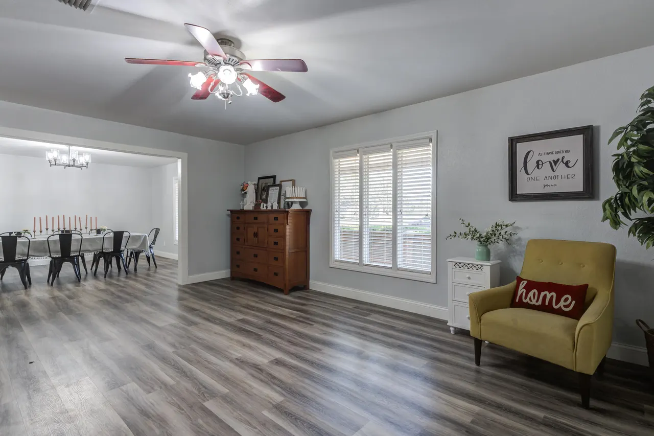 Photo 8 — 1702 E Broadway Street, Brownfield, TX 79316