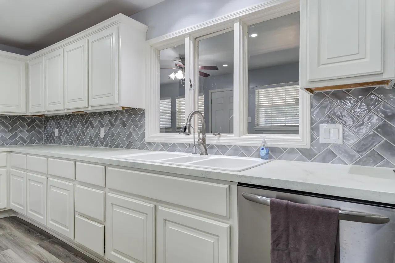 Photo 17 — 1702 E Broadway Street, Brownfield, TX 79316