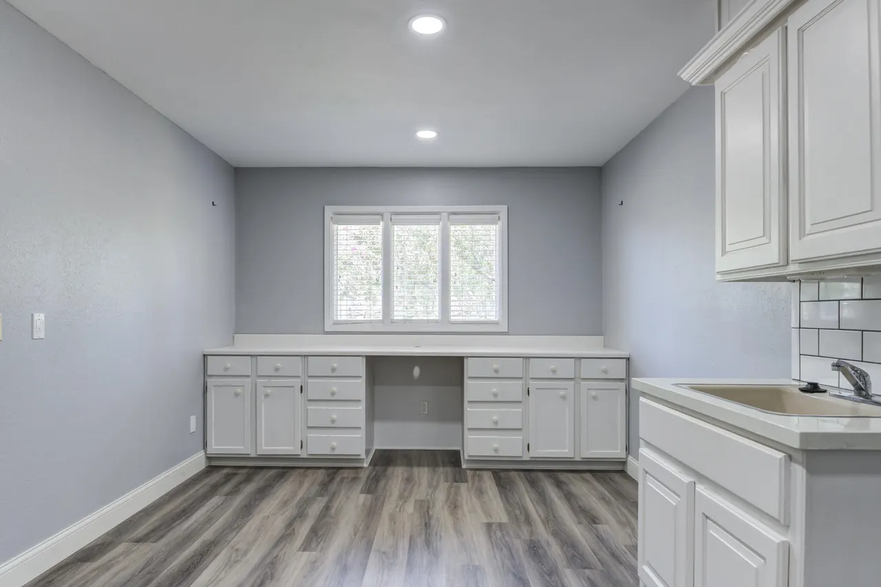 Photo 49 — 1702 E Broadway Street, Brownfield, TX 79316