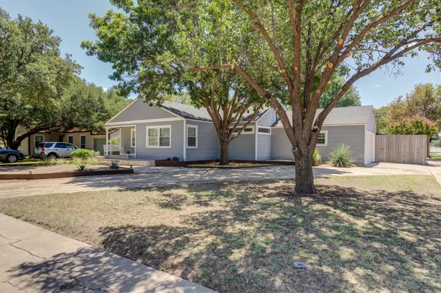 Photo 2 — 3317 24th Street, Lubbock, TX 79410