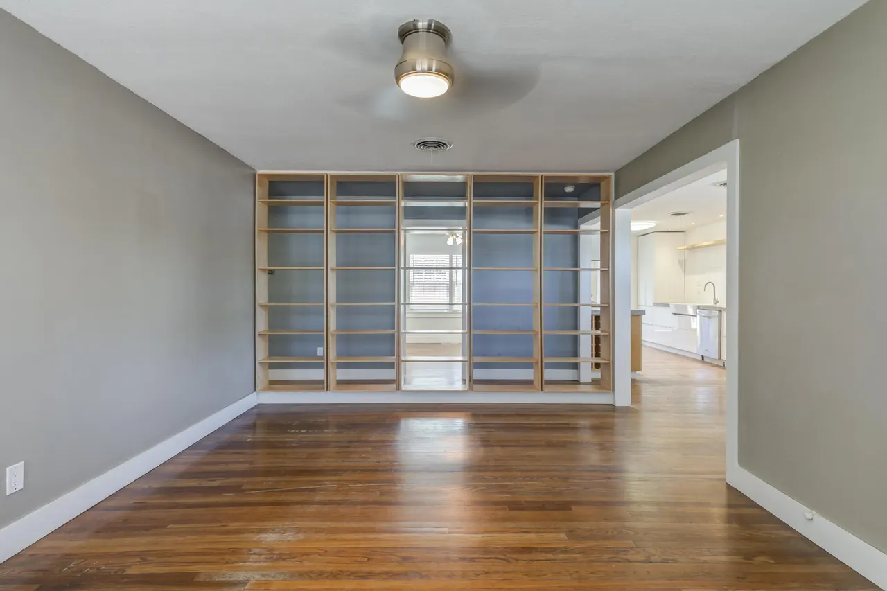 Photo 5 — 3317 24th Street, Lubbock, TX 79410