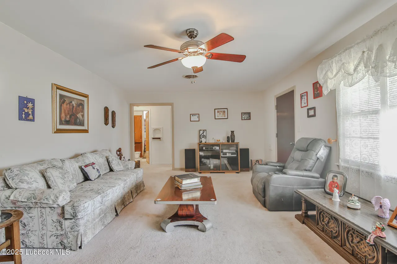 Photo 5 — 515 E 16th Street, Littlefield, TX 79339