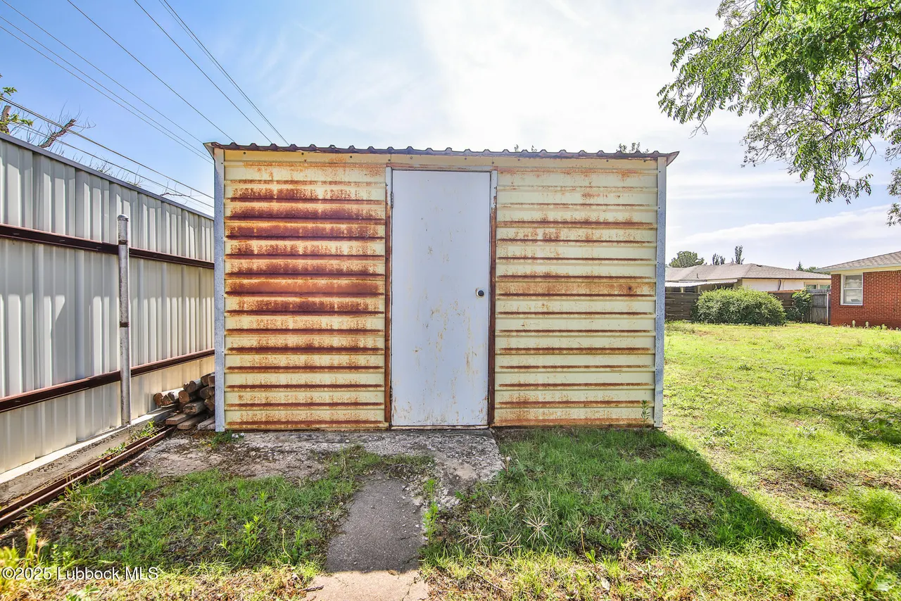 Photo 29 — 515 E 16th Street, Littlefield, TX 79339