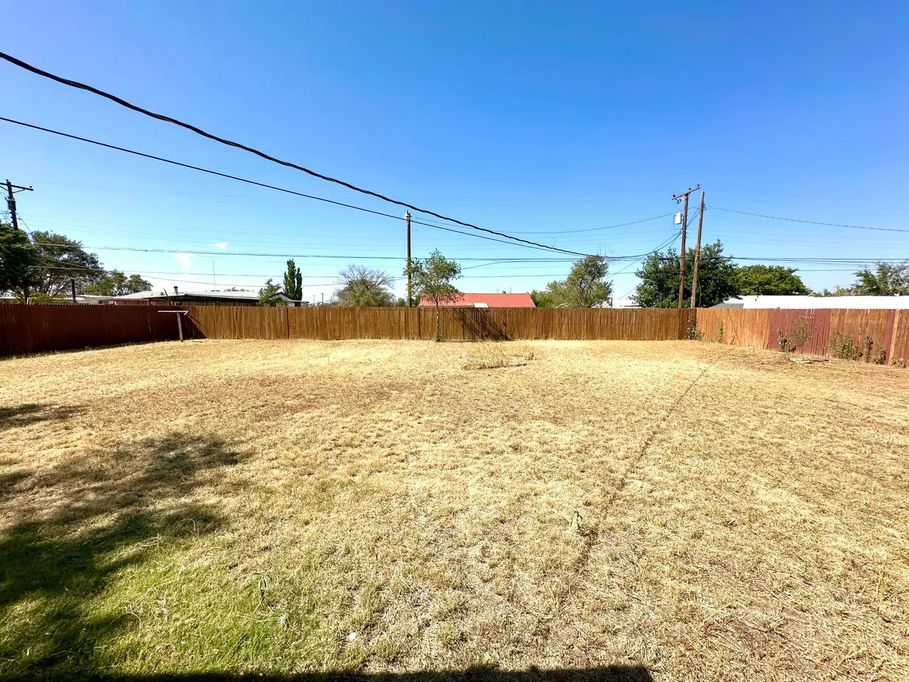 Photo 24 — 1827 8th Street, Levelland, TX 79336