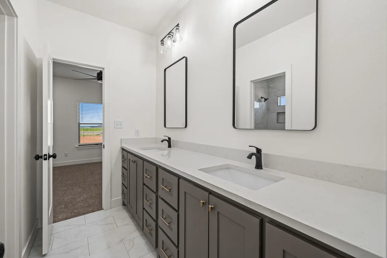 Photo 9 — 8117 County Rd 6100, Shallowater, TX 79363