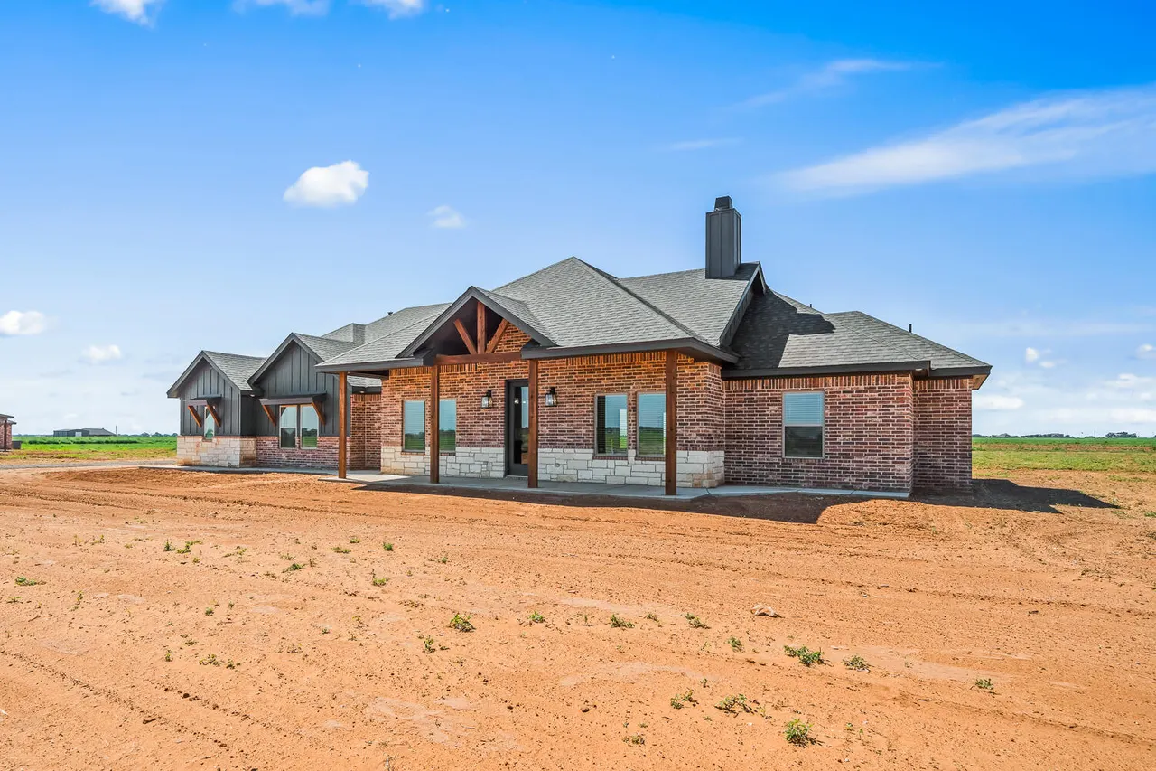 Photo 4 — 8117 County Rd 6100, Shallowater, TX 79363