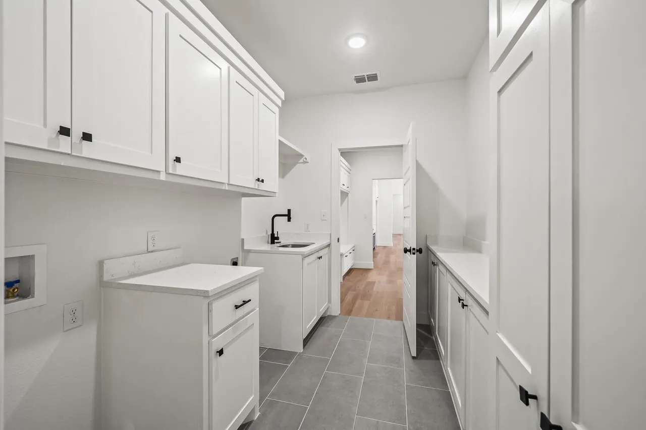Photo 28 — 8207 County Rd 6100, Shallowater, TX 79363