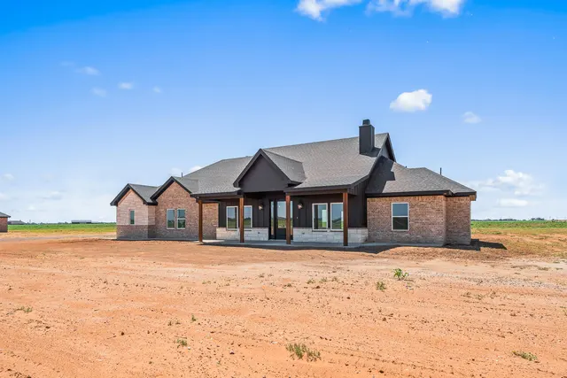 Photo 4 — 8207 County Rd 6100, Shallowater, TX 79363