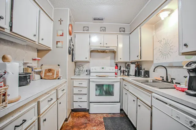 Photo 6 — 1315 Quaker Street, Slaton, TX 79364