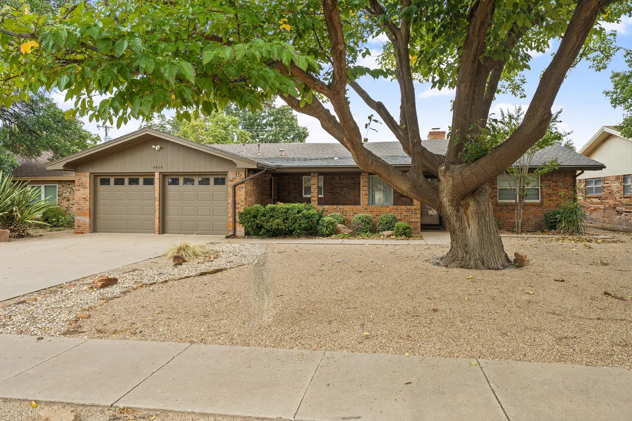 Photo 2 — 4404 56th Street, Lubbock, TX 79414