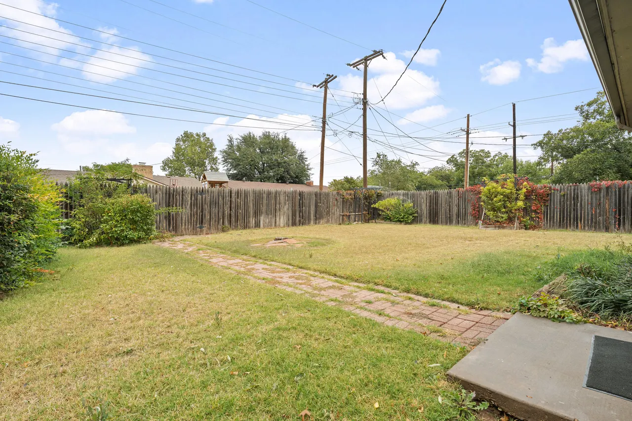 Photo 33 — 4404 56th Street, Lubbock, TX 79414