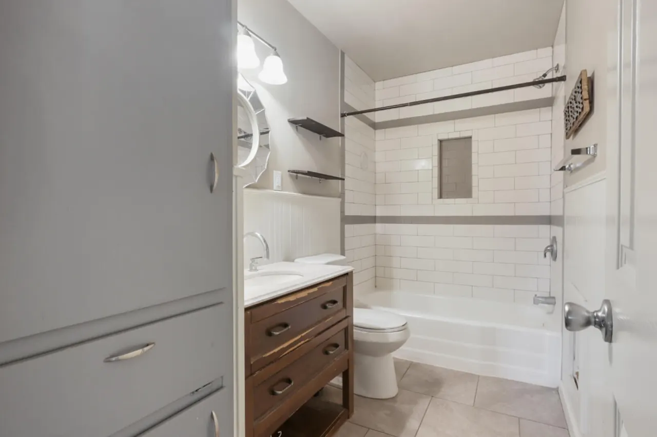 Photo 13 — 2203 37th Street, Lubbock, TX 79412