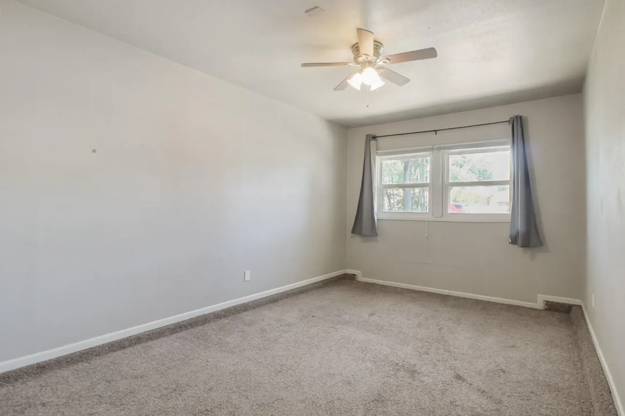 Photo 16 — 2203 37th Street, Lubbock, TX 79412
