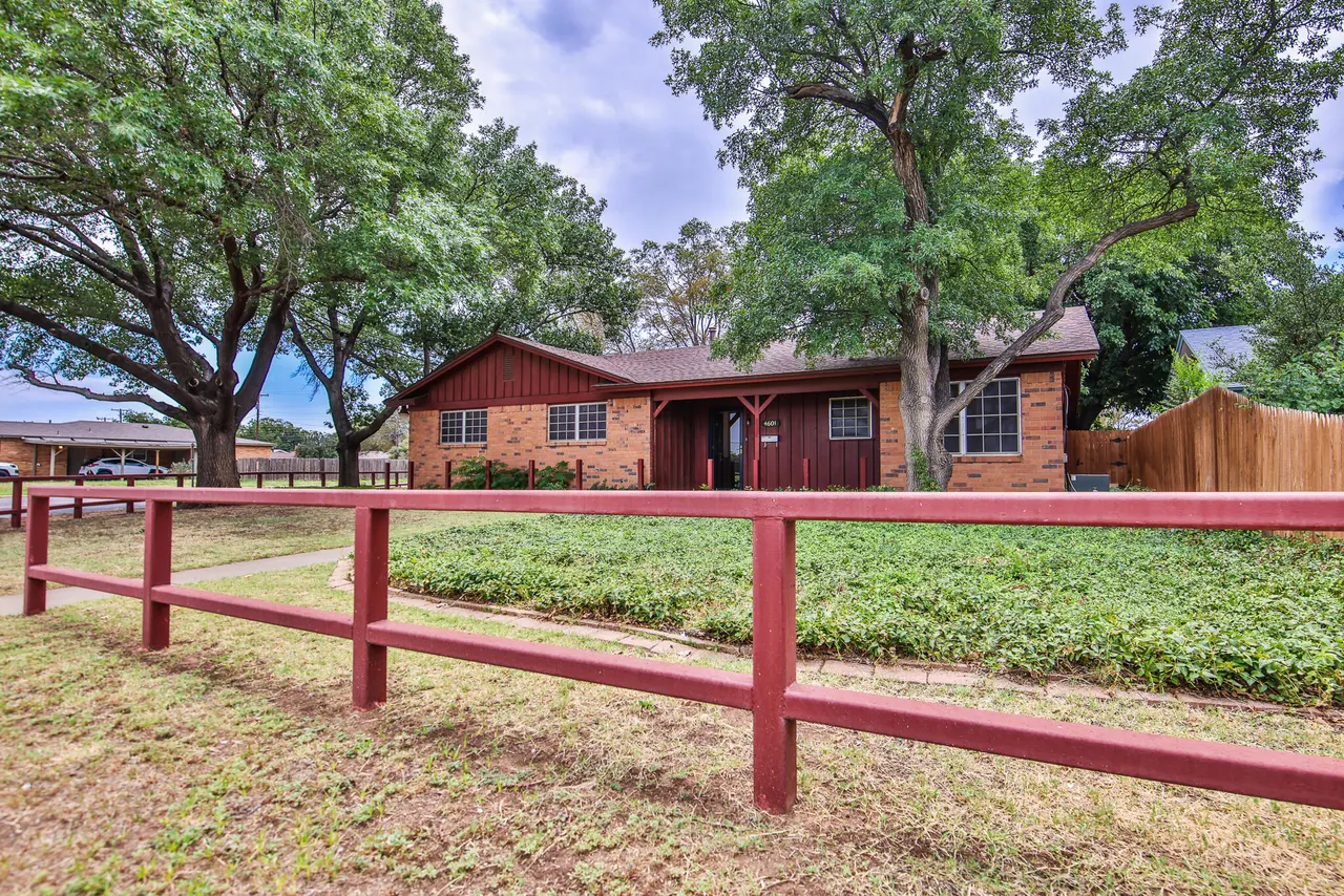 Front exterior — 4601 31st Street, Lubbock, TX 79410
