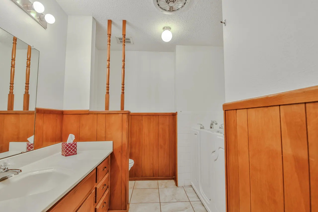 Photo 17 — 4601 31st Street, Lubbock, TX 79410