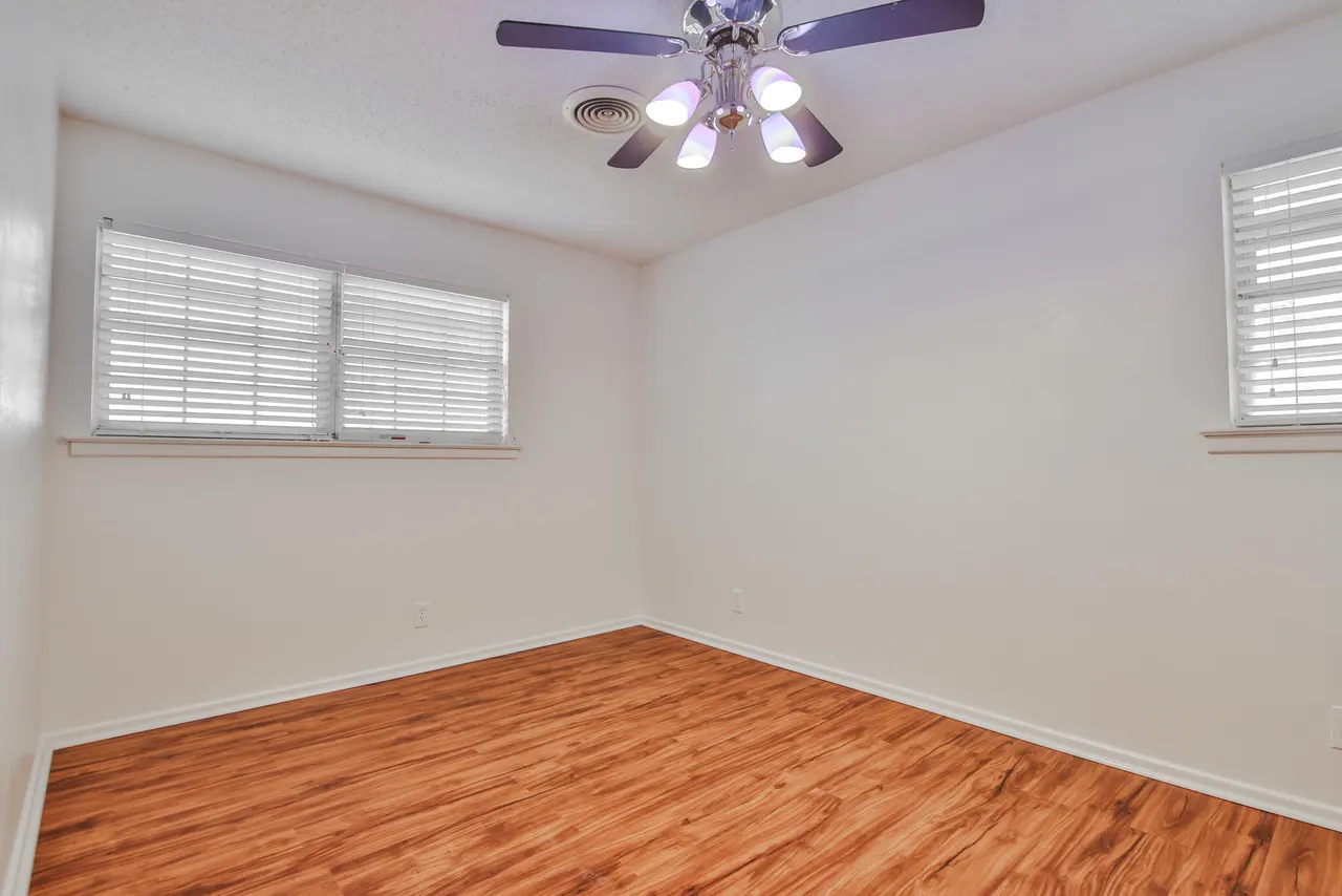 Photo 20 — 4601 31st Street, Lubbock, TX 79410