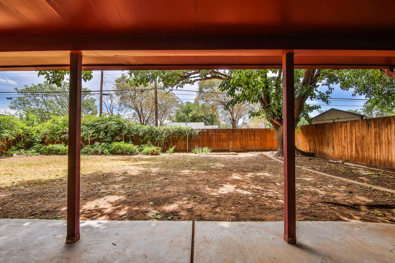 Photo 35 — 4601 31st Street, Lubbock, TX 79410