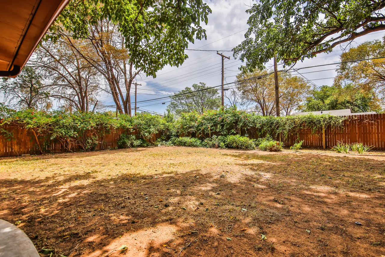 Photo 36 — 4601 31st Street, Lubbock, TX 79410