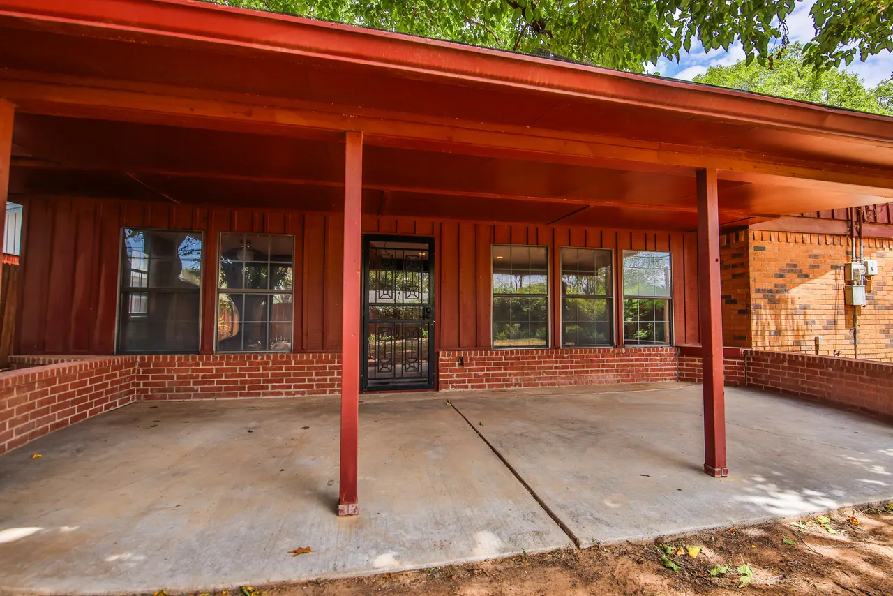 Photo 37 — 4601 31st Street, Lubbock, TX 79410