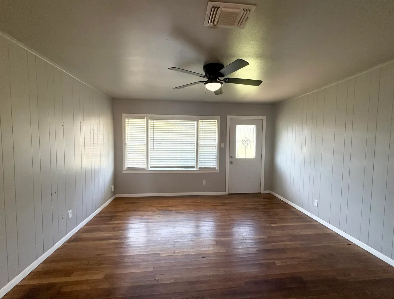 Photo 3 — 4415 45th Street, Lubbock, TX 79414