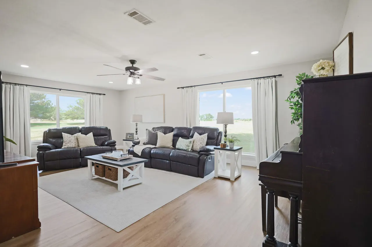 Photo 11 — 3414  Manioca Road, Lubbock, TX 79403