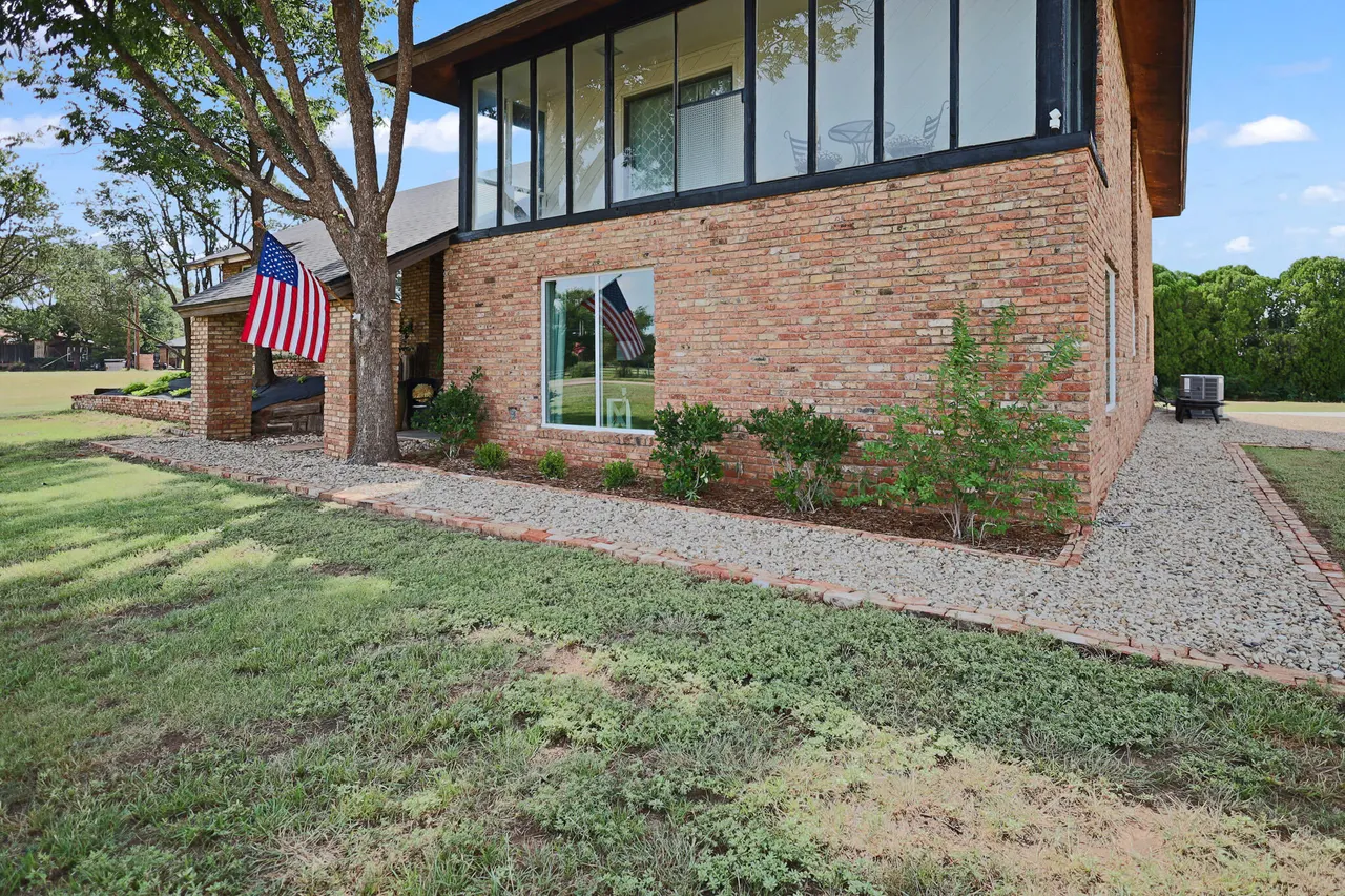 Photo 3 — 3414  Manioca Road, Lubbock, TX 79403