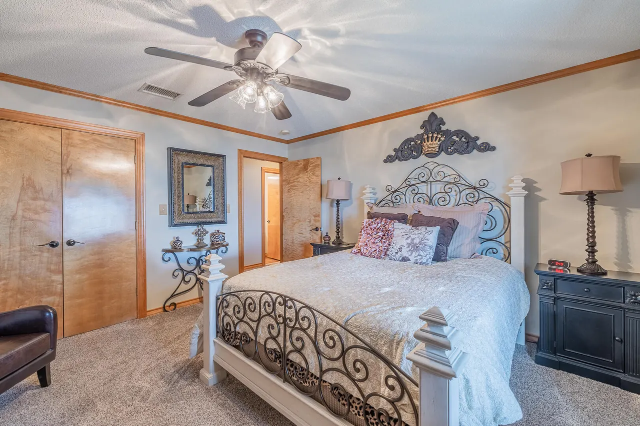 Photo 10 — 1005 N Ave S, Post, TX 79356