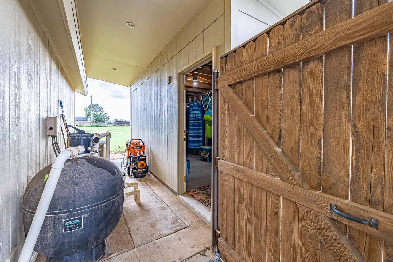 Photo 41 — 1005 N Ave S, Post, TX 79356