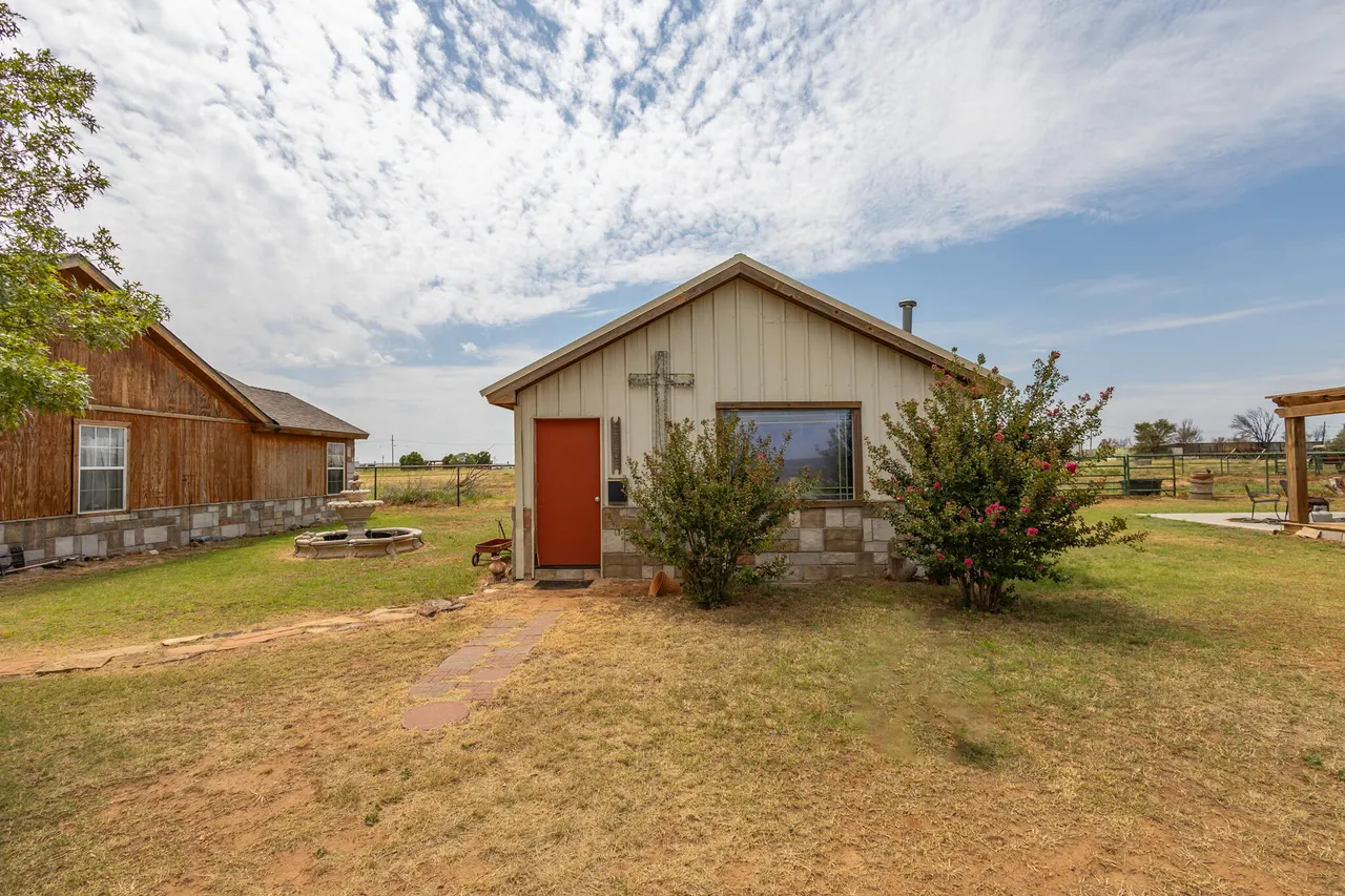 Photo 31 — 3401 E Regis Street, Lubbock, TX 79403