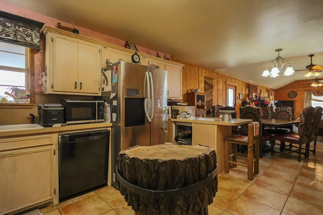 Photo 17 — 3401 E Regis Street, Lubbock, TX 79403