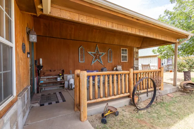 Photo 7 — 3401 E Regis Street, Lubbock, TX 79403