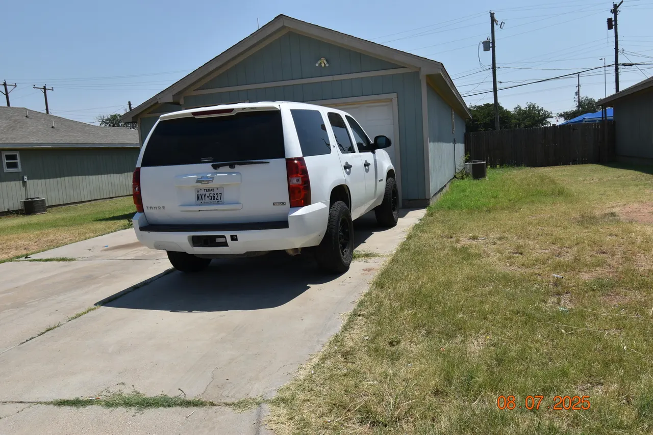 Photo 3 — 511 49th Street, Lubbock, TX 79404