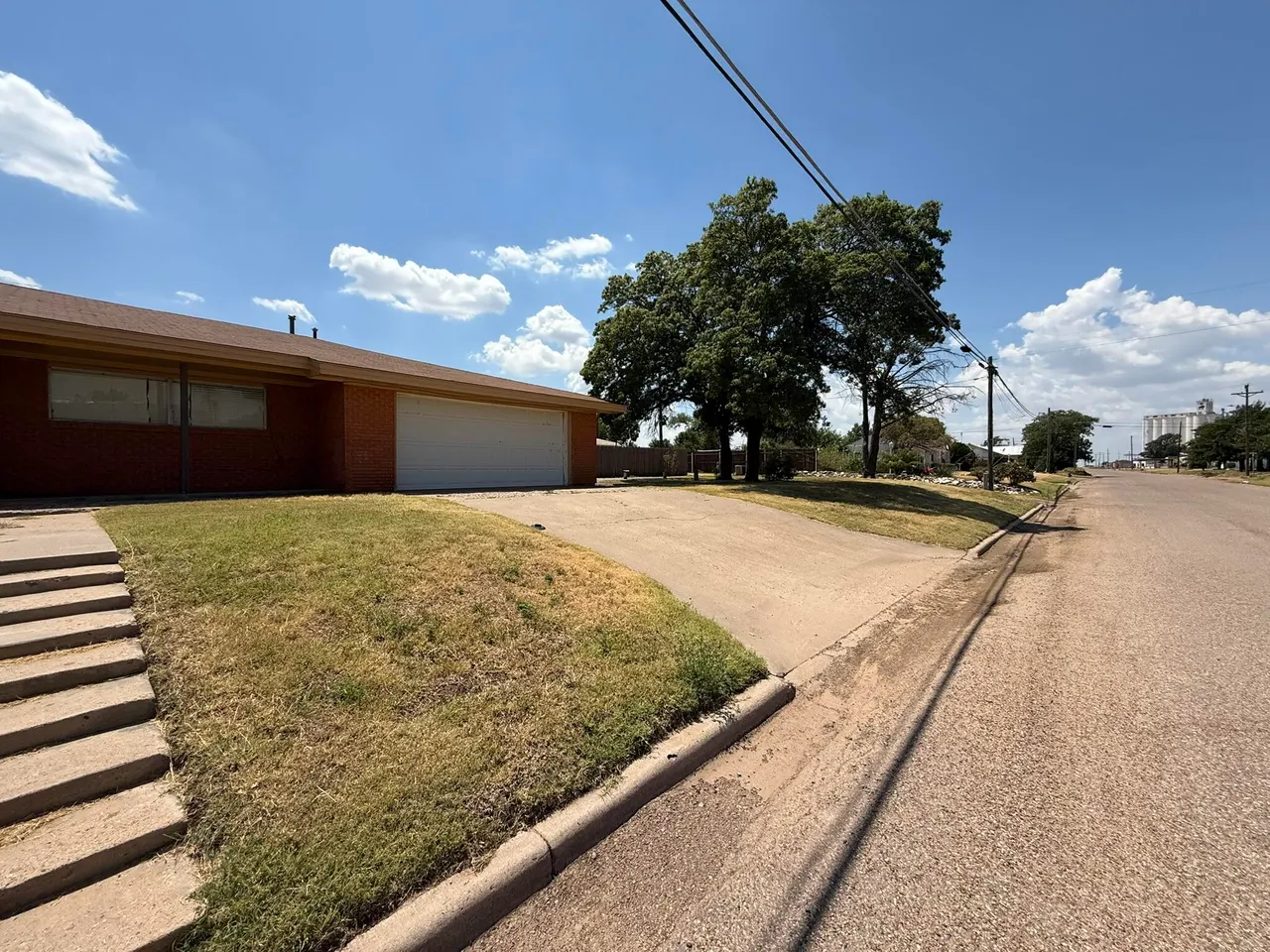 Photo 2 — 1705 Ave H, Petersburg, TX 79250