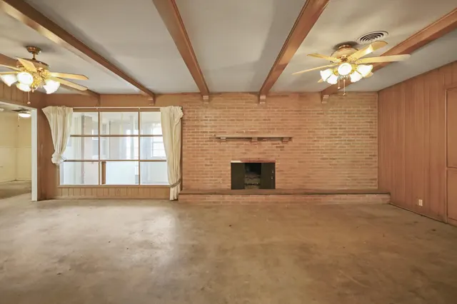 Photo 7 — 2110 56th Street, Lubbock, TX 79412