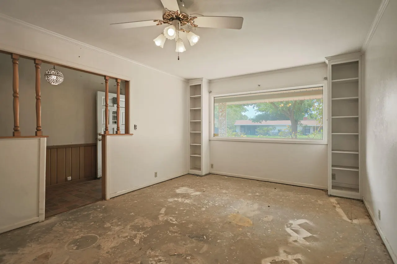 Photo 8 — 2110 56th Street, Lubbock, TX 79412