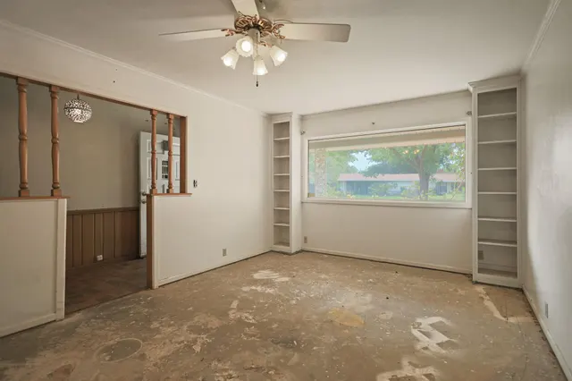 Photo 8 — 2110 56th Street, Lubbock, TX 79412