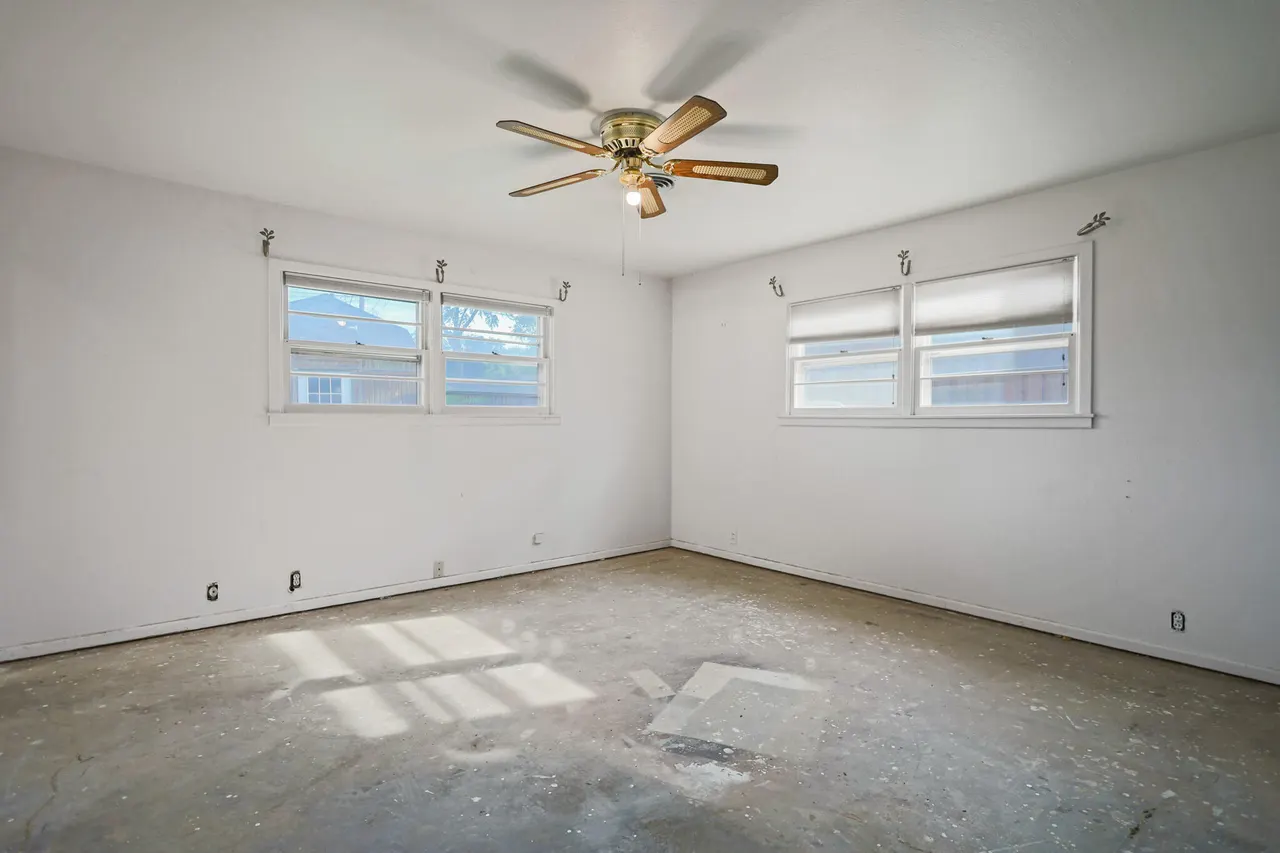 Photo 19 — 2110 56th Street, Lubbock, TX 79412