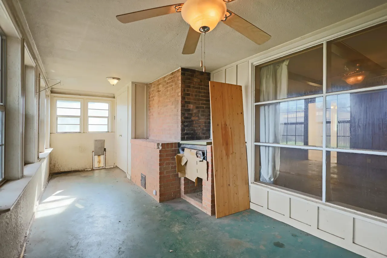 Photo 31 — 2110 56th Street, Lubbock, TX 79412