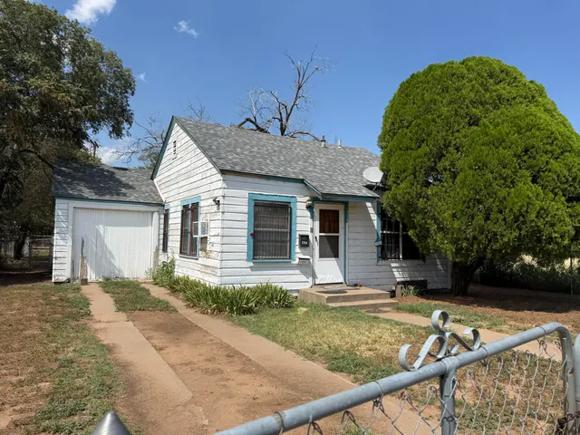 Photo 2 — 1314 26th Street, Lubbock, TX 79411