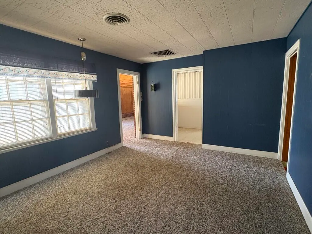 Photo 4 — 1405 Ave I, Seagraves, TX 79359