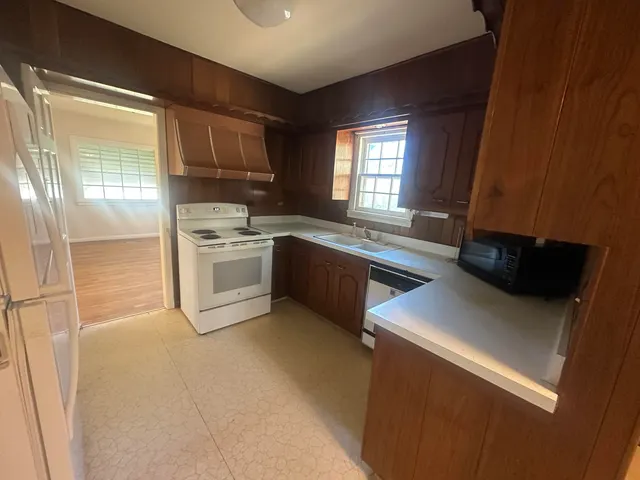 Photo 6 — 212 S Farmer, Crosbyton, TX 79322