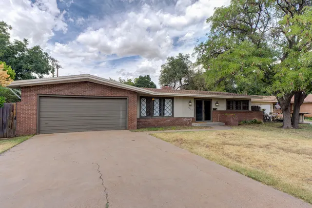 Photo 3 — 3614 45th Street, Lubbock, TX 79413