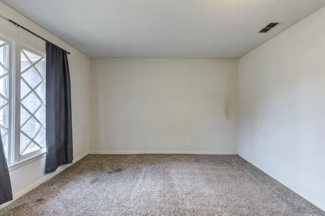 Photo 8 — 3614 45th Street, Lubbock, TX 79413