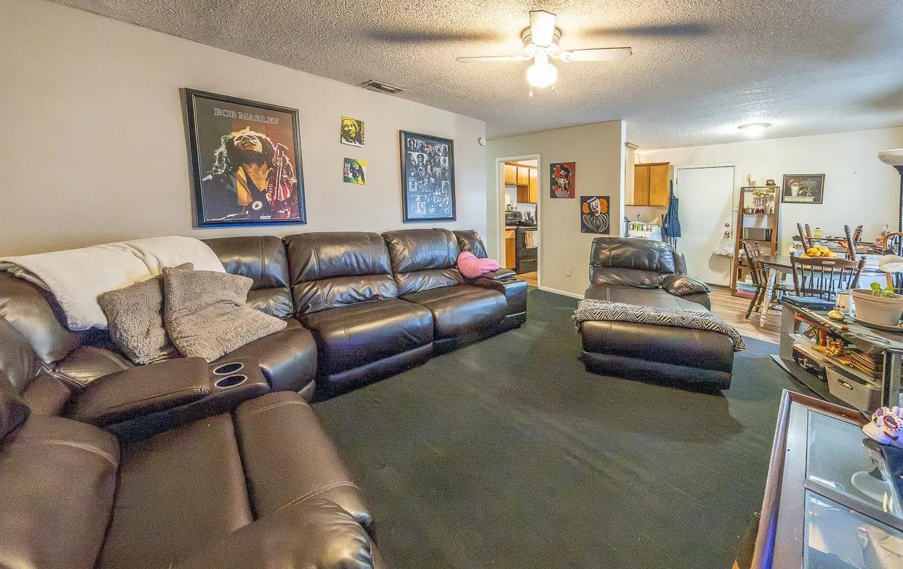 Photo 2 — 2404 E 5th Street, Lubbock, TX 79403