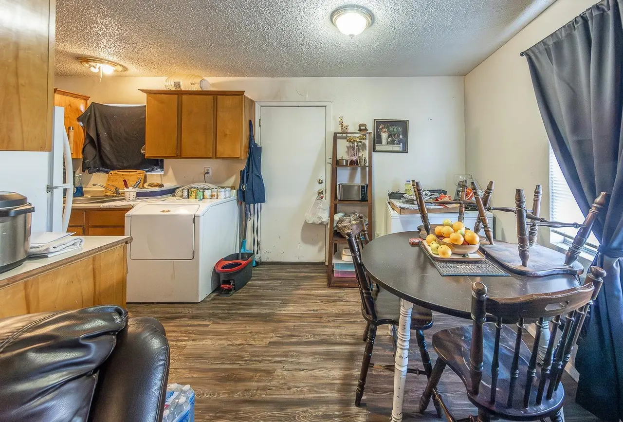 Photo 9 — 2404 E 5th Street, Lubbock, TX 79403