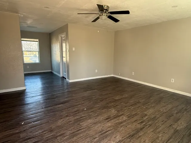 Photo 4 — 905 W 9th Street, Muleshoe, TX 79347