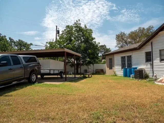 Photo 6 — 1311 31st Street, Lubbock, TX 79411